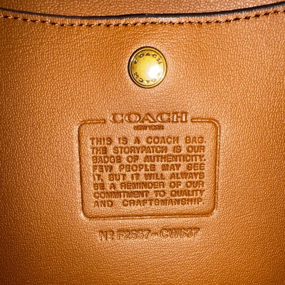 Coach Brooklyn Shoulder Bag 28 - Picture 8 of 9